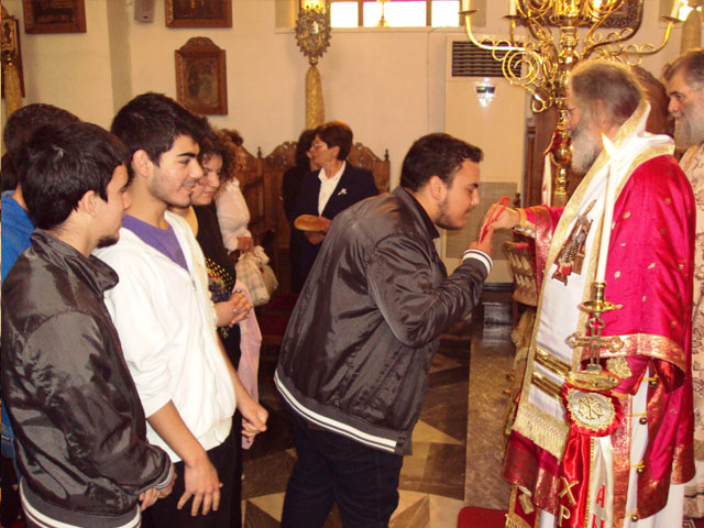 Φωτογραφικό υλικό από τη Θεία Λειτουργία για τους Λεριούς μαθητές των πανελλαδικών εξετάσεων