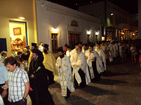 Με λαμπρότητα γιορτάστηκε η μνήμη της Αγίας Μαρίνας, στην ομώνυμη Ενορία της Λέρου Αγία Μαρίνα Λέρου