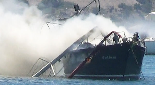 Πυρκαγιά σε ιστιοπλοϊκό σκάφος στο Λακκί Λέρου!