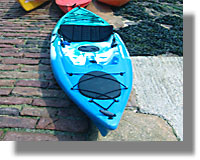 Έκλεψαν κανόε - καγιάκ στην παραλία των Αλίντων