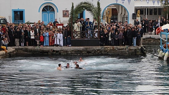 Ο αγιασμός των υδάτων στη Λέρο