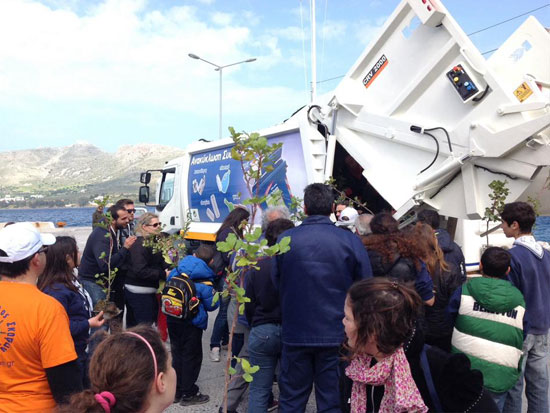 Εκατοντάδες φυτά «πρασίνισαν» τη Λέρο