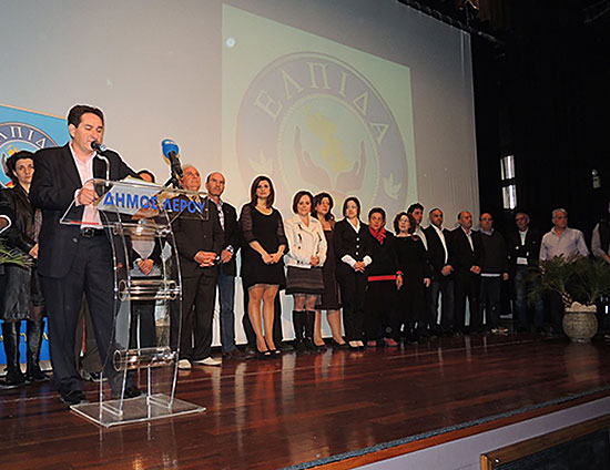 Μιχάλης Κοντραφούρης