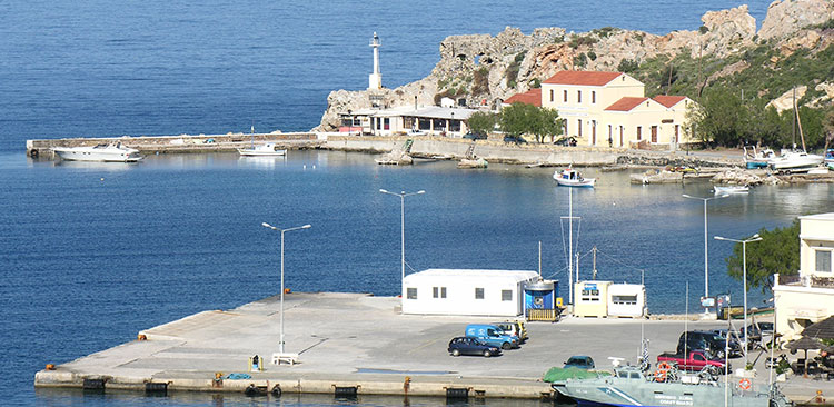 Απαγορεύτηκε η προσέγγιση κρουαζιερόπλοιων και ημερόπλοιων σε όλα τα ελληνικά λιμάνια