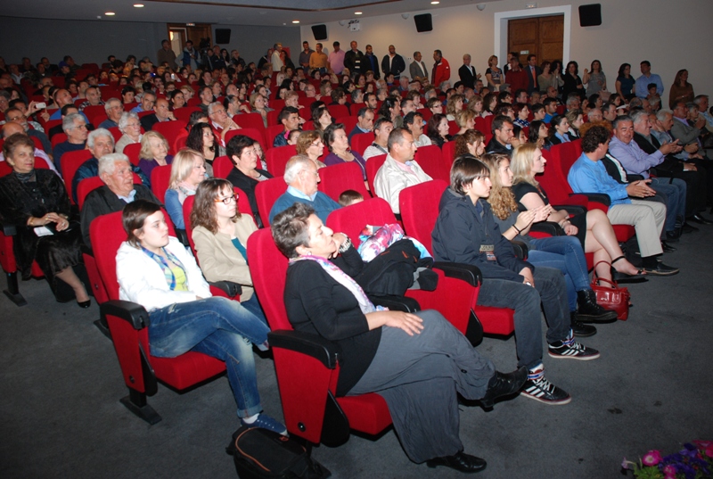 Μιχάλης Κοντραφούρης