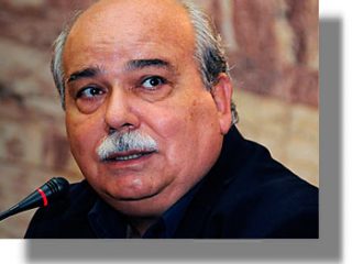 Ο Βούτσης «καταργεί» τις Αποκεντρωμένες Διοικήσεις – Κίνηση-ματ υπέρ των αιρετών Περιφερειών