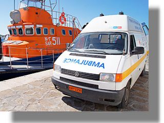 ΛΕΡΟΣ: Εκδήλωση πυρκαγιάς στο ναυαγοσωστικό σκάφος του Λιμενικού στο Λακκί