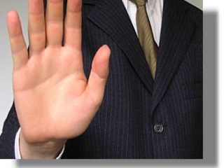 Αρνούνται να δώσουν τα αποθεματικά τους οι δήμοι Πάτμου και Σύμης