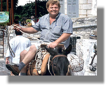 ΛΕΡΟΣ: Με αριθμό κυκλοφορίας τα άλογα και τα γαϊδουράκια – Τι λέει ο Δήμαρχος Λέρου