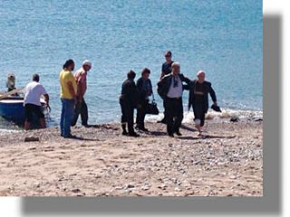 ΦΑΡΜΑΚΟΝΗΣΙ: Εντοπισμός αλλοδαπών προσφύγων και ανάσυρση τεσσάρων σορών&#8230;