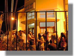 Η Πάτμος &#8220;στέλνει&#8221; τους μετανάστες στη Λέρο