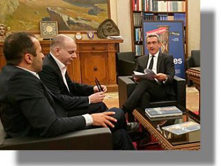 Συνάντηση Περιφερειάρχη &#8211; Φορέων για το ΦΠΑ