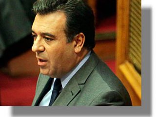 ΜΑΝΟΣ ΚΟΝΣΟΛΑΣ: «Αδικαιολόγητη καθυστέρηση και αδράνεια για την ίδρυση δομής ειδικής αγωγής στη Λέρο»