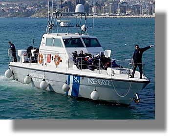 Ανησυχία στην Κάλυμνο: Παράτυπος μετανάστης από τη Συρία είχε φωτογραφίες με όπλα στο κινητό του