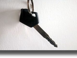 ΑΝΑΚΟΙΝΩΣΗ: Βρέθηκαν κλειδιά δικύκλου SUZUKI στο Λακκί