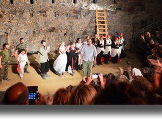 ΛΕΡΟΣ: Με μεγάλη επιτυχία η χθεσινή πρεμιέρα του έργου &#8220;ΤΡΩΑΔΕΣ&#8221; της Θεατρικής Ομάδας Λέρου!