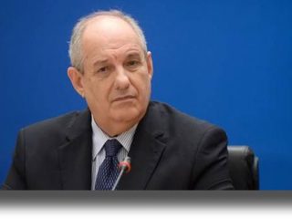 Στην Πάτμο και στους Αρκιούς ο ΤΕΡΕΝΣ ΚΟΥΙΚ για την επέτειο του ΟΧΙ