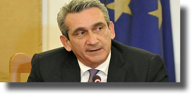 Σύσκεψη υπό τον Περιφερειάρχη για το σχέδιο νόμου των υδατοδρομίων