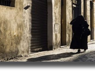 Αποκρυπτογραφήθηκε η επιστολή που έγραψε καλόγρια όταν την &#8216;κατέλαβε ο σατανάς&#8217;