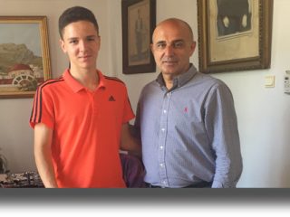 ΛΕΡΟΣ: Μαθητές γυμνασίου &#8220;έλυσαν&#8221; το κυκλοφοριακό πρόβλημα του νησιού!