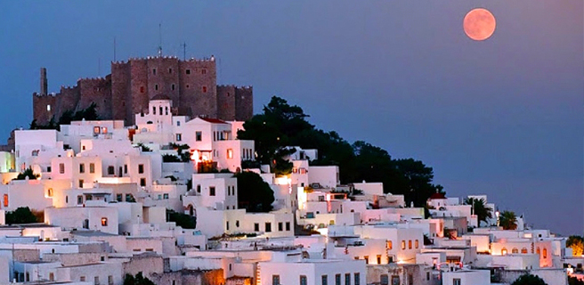 Πάτμος: Ξεκίνησε το Φεστιβάλ Θρησκευτικής Μουσικής «Η Θεία Αποκάλυψη της Μουσικής»