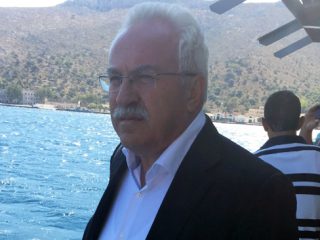 Δημήτρης Γάκης από Λέρο: «Τιμούμε τους αγώνες για ειρήνη και ανεξαρτησία οραματιζόμενοι ένα καλύτερο μέλλον για τη Χώρα μας»