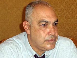 Το μπλε στον χάρτη είναι θάλασσα. Δεν είναι ασφαλτοστρωμένος δρόμος