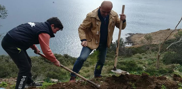 Λέρος: Με επιτυχία ολοκληρώθηκε η Δενδροφύτευση σε Μερικιά – Φράγμα