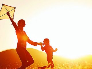 Συμβουλές από τον ΔΕΔΔΗΕ για το ασφαλές πέταγμα Χαρταετού