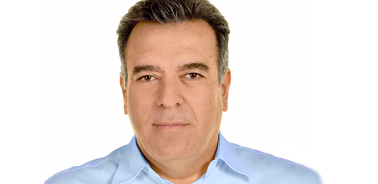 ΜΑΝΟΣ ΚΟΝΣΟΛΑΣ: «Μαζί ξανά Πρώτοι. Ένα ευχαριστώ είναι πολύ λίγο για να αποτυπώσει όσα νιώθω»