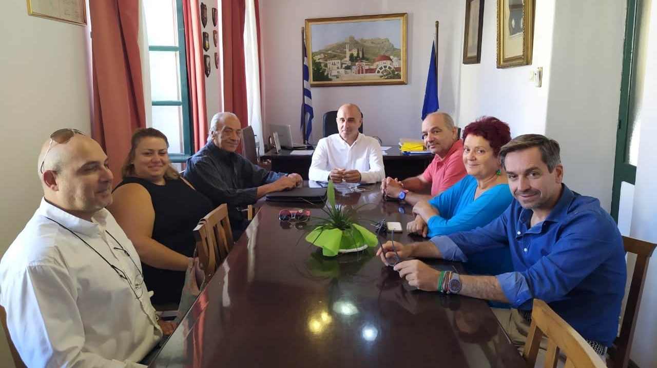 Λέρος: Συνάντηση Δημάρχου με το Δ.Σ. του Συλλόγου Εθελοντών Αιμοδοτών “Η Ζωή”