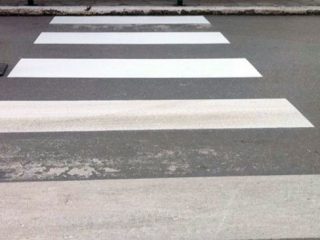 ΛΕΡΟΣ: ΕΝΗΜΕΡΩΣΗ ΤΗΣ ΔΗΜΟΤΙΚΗΣ ΑΡΧΗΣ ΠΡΟΣ ΤΟΥΣ ΚΑΤΟΙΚΟΥΣ ΣΧΕΤΙΚΑ ΜΕ ΤΙΣ ΔΙΑΓΡΑΜΜΙΣΕΙΣ ΟΔΩΝ