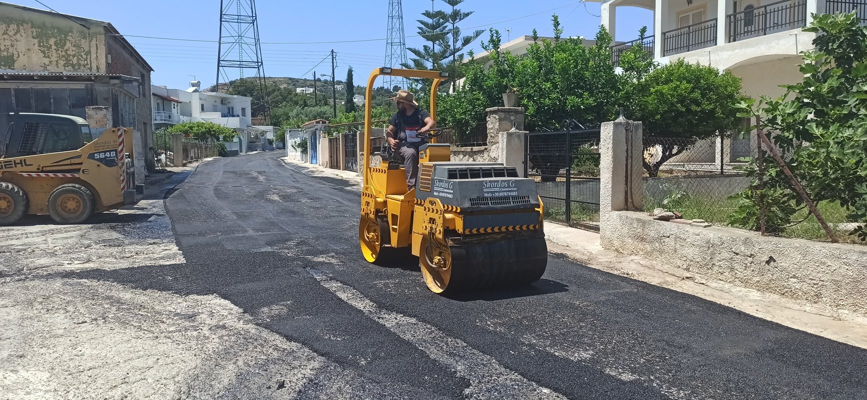 ΛΕΡΟΣ:  ΞΕΚΙΝΗΣΕ ΤΟ ΜΕΓΑΛΟ ΕΡΓΟ ΣΥΝΤΗΡΗΣΗΣ ΚΑΙ ΑΣΦΑΛΤΟΣΤΡΩΣΗΣ ΤΟΥ ΔΗΜΟΥ ΛΕΡΟΥ