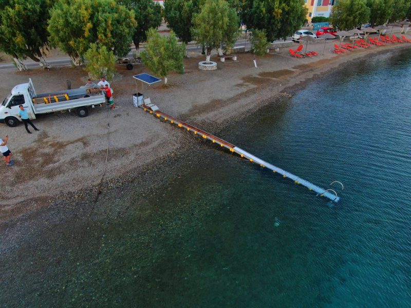 ΟΛΟΚΛΗΡΩΘΗΚΑΝ ΤΑ ΕΡΓΑ ΥΠΟΔΟΜΩΝ ΓΙΑ ΤΗΝ ΠΡΟΣΒΑΣΗ ΑΜΕΑ ΣΕ ΤΕΣΣΕΡΙΣ (4) ΠΑΡΑΛΙΕΣ ΤΗΣ ΛΕΡΟΥ