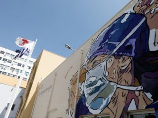 Κορωνοϊός : Τα 5+1 λάθη που επανέφεραν τον εφιάλτη