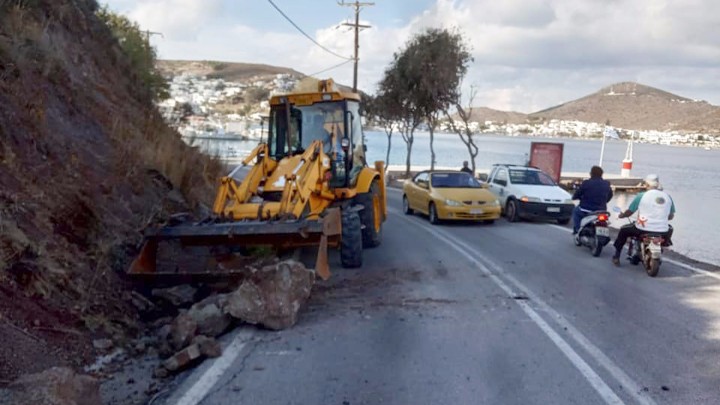 Πάτμος: Κατολισθήσεις και ρηγμάτωση στο λιμάνι λόγω του σεισμού