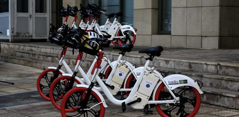 Ηλεκτροκίνηση: Τεράστια απήχηση στα ηλεκτρικά ποδήλατα &#8211; Μικρό ενδιαφέρον για αυτοκίνητα