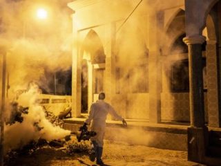 &#8220;Μυστηριώδης πνευμονία προσβάλλει δεκάδες ανθρώπους&#8221;: Η πρώτη αναφορά στον κορωνοϊό