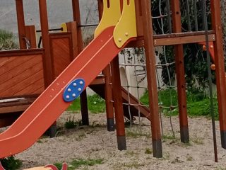 Λέρος: Βανδαλισμός σε παιδικές χαρές του νησιού