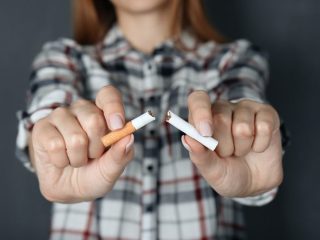 Το κάπνισμα μπορεί να εξαλειφθεί μέσα σε λίγα χρόνια, εκτιμούν αναλυτές