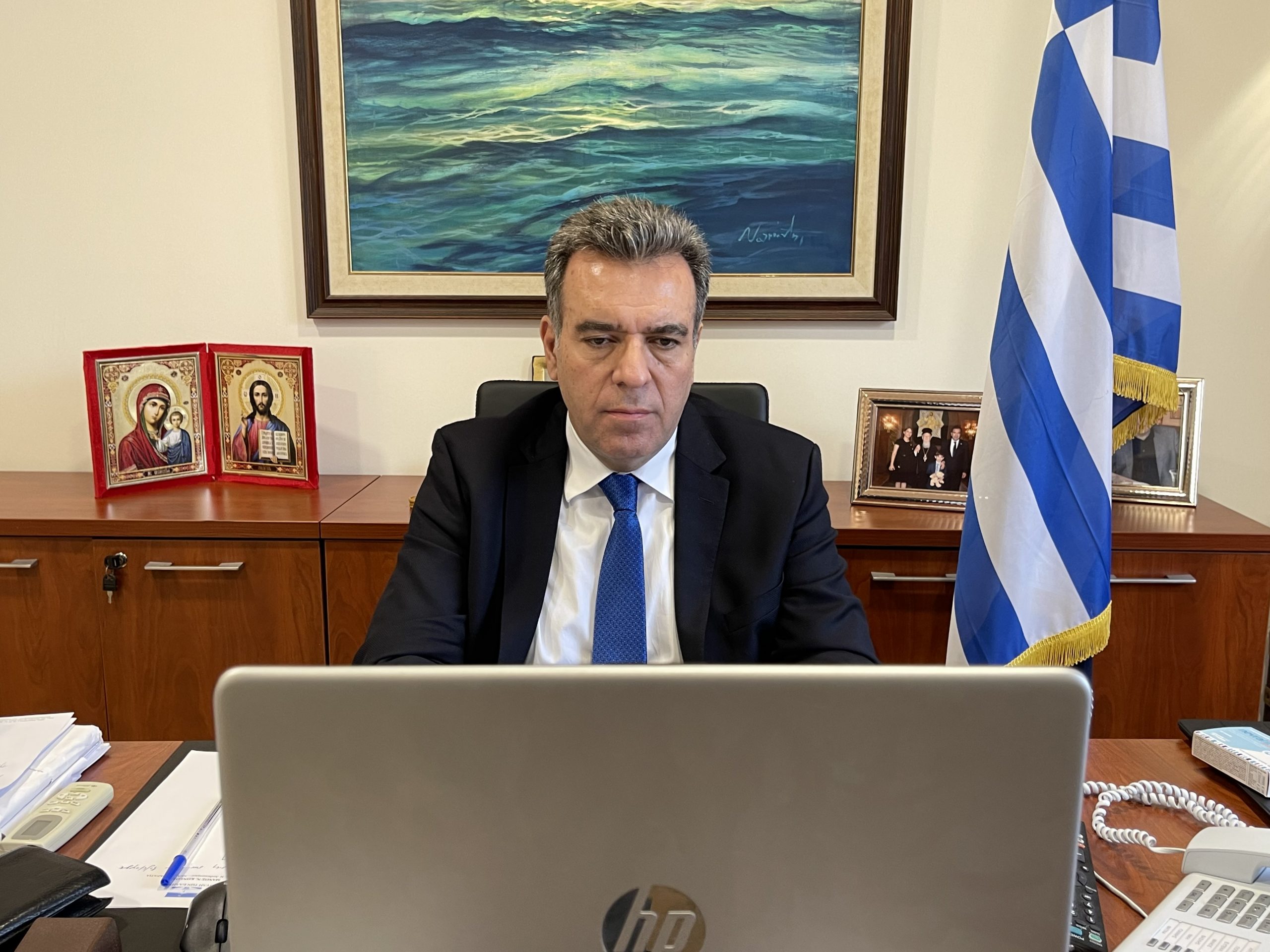 Πρόταση – τομή του Μάνου Κόνσολα για να εξυπηρετούνται οι πολίτες των νησιών στον τόπο κατοικίας τους, άμεσα και χωρίς ταλαιπωρία