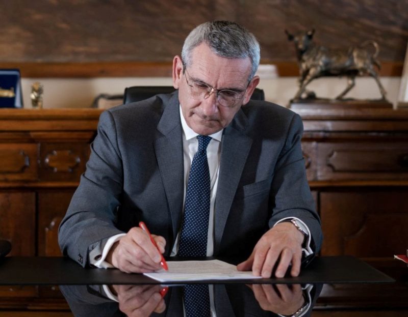 Πρόσκληση για την υποβολή προτάσεων ένταξης Δομών Αστέγων στο Επιχειρησιακό Πρόγραμμα «Νότιο Αιγαίο 2014-2020», απευθύνει ο Περιφερειάρχης