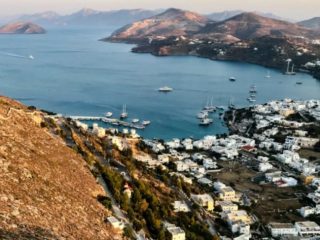 Μόνιμη μείωση ΦΠΑ σε 5 νησιά του Αιγαίου &#8211; «Πράσινο φως» για την εκταμίευση 748 εκατ. ευρώ