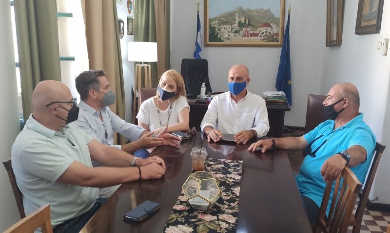 ΣΥΝΑΝΤΗΣΗ ΕΡΓΑΣΙΑΣ ΤΗΣ ΔΗΜΟΤΙΚΗΣ ΑΡΧΗΣ ΛΕΡΟΥ ΜΕ ΤΗ ΒΟΥΛΕΥΤΗ ΜΙΚΑ ΙΑΤΡΙΔΗ