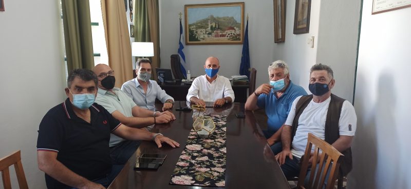 ΣΥΝΑΝΤΗΣΗ ΔΗΜΑΡΧΟΥ ΛΕΡΟΥ ΜΕ ΤΟΝ ΔΙΕΥΘΥΝΤΗ ΤΟΥ ΕΚΑΒ