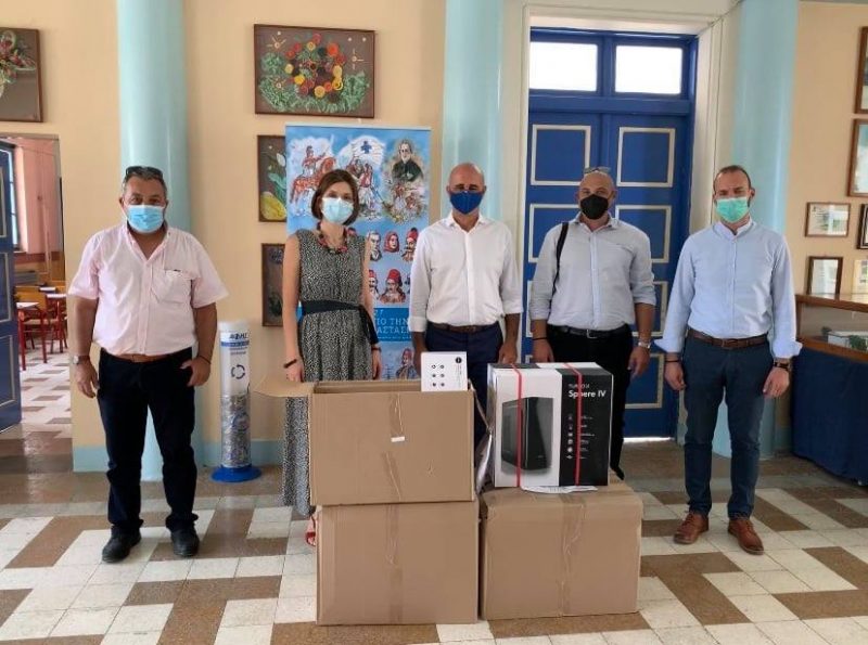 ΕΥΧΑΡΙΣΤΗΡΙΑ ΕΠΙΣΤΟΛΗ ΔΗΜΑΡΧΟΥ ΛΕΡΟΥ ΓΙΑ ΤΗ ΔΩΡΕΑ ΗΛΕΚΤΡΟΝΙΚΩΝ ΥΠΟΛΟΓΙΣΤΩΝ ΣΕ ΟΛΑ ΤΑ ΔΗΜΟΤΙΚΑ ΣΧΟΛΕΙΑ ΤΟΥ ΝΗΣΙΟΥ