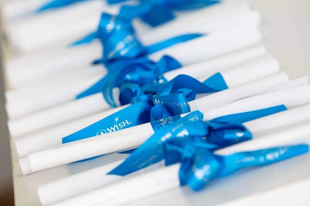 ΣΥΜΜΕΤΟΧΗ ΤΗΣ ΠΑΝΕΛΛΗΝΙΑΣ ΕΝΩΣΗΣ ΛΕΡΙΩΝ ΣΤΟ ΠΡΟΓΡΑΜΜΑ ΑΣΤΕΡΙ ΤΗΣ ΕΥΧΗΣ ΤΟΥ Make-A-Wish