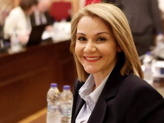 Μίκα Ιατρίδη: «Όταν αγαπάς τον τόπο σου, σημασία έχει η προσφορά και όχι οι θέσεις»