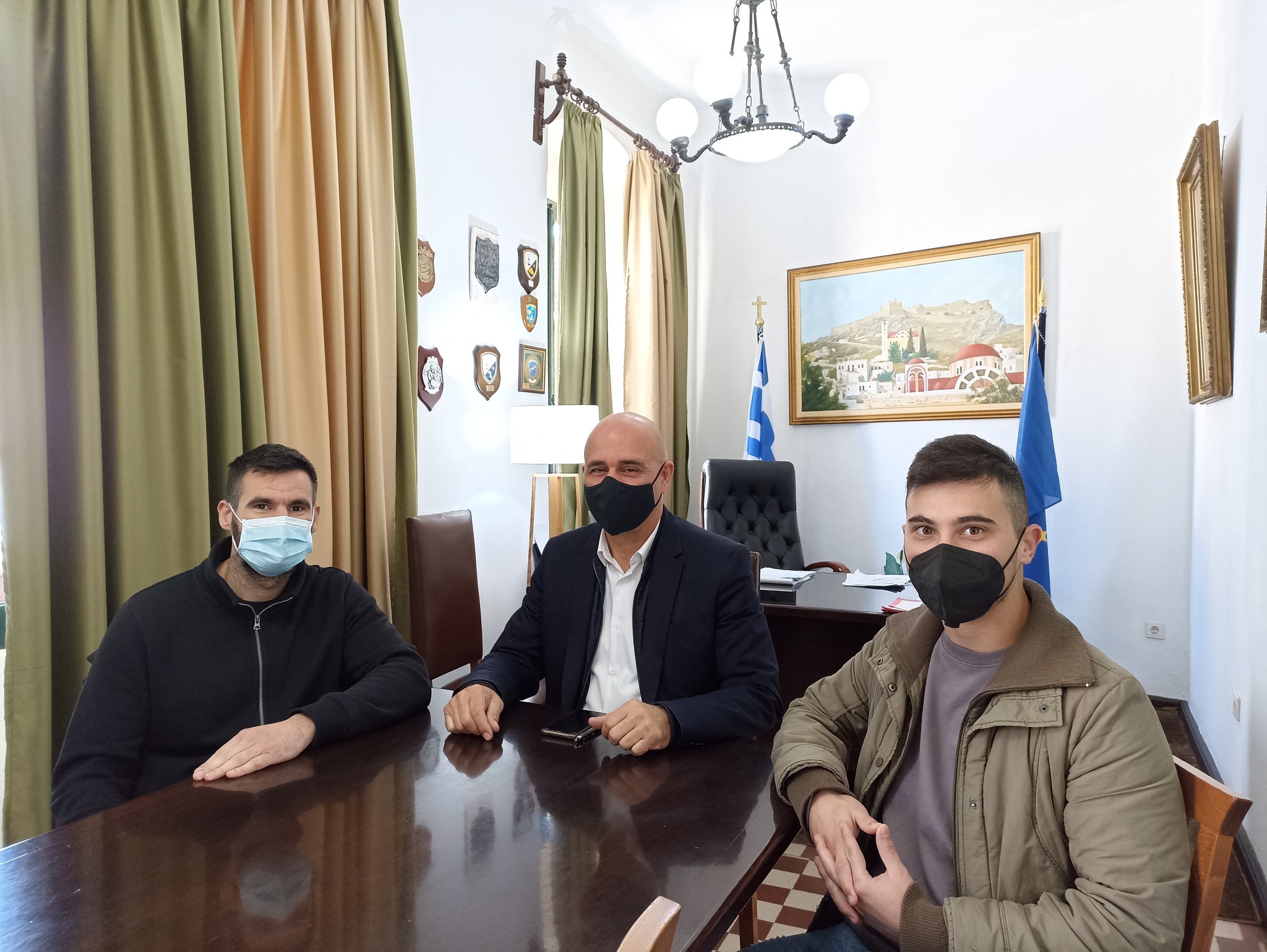 ΣΥΝΑΝΤΗΣΗ ΔΗΜΑΡΧΟΥ ΛΕΡΟΥ ΜΕ ΤΟΝ ΝΕΟ ΔΙΟΙΚΗΤΗ ΤΟΥ ΑΤ ΛΕΡΟΥ