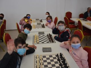 Λέρος: Κύπελα στο Σχολικό Πρωτάθλημα Δωδεκανήσου στο Σκάκι από δύο μαθητές